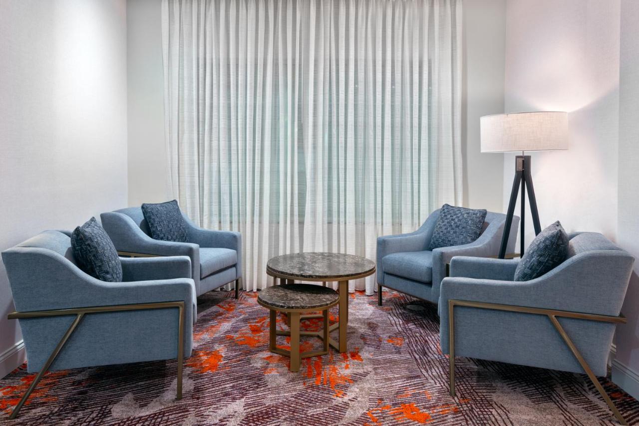 Hotel Courtyard By Marriott Sarasota At Town Center Desoto Lakes