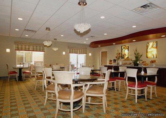 Hotel Courtyard By Marriott Sarasota At Town Center Desoto Lakes