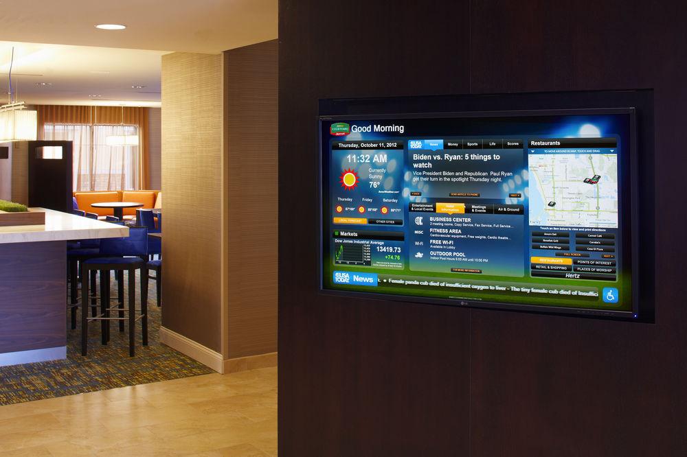 Courtyard By Marriott Sarasota At Town Center Hotel